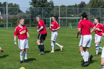 Bild 28 - F SV Henstedt Ulzburg II - SSC Hagen Ahrensburg : Ergebnis: 0:4